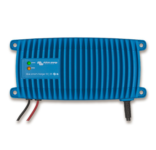 Victron Energy nabíječka baterií BlueSmart 12V/17A IP67, vodotěsná