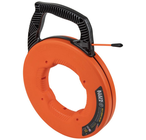 Protahovací pero Klein Tools, v pouzdře, drážkované 30,5m průměr 4,8mm Protahovací pero Klein Tools, v pouzdře, drážkované 30,5m průměr 4,8mm