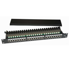 Patch panel osazený 19