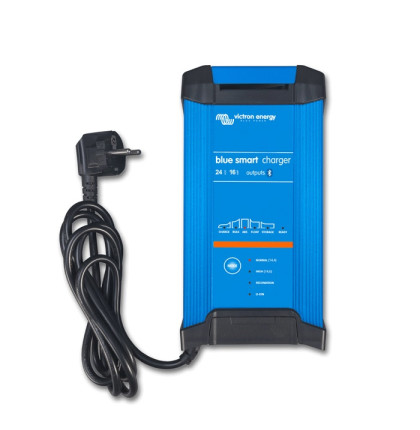Victron Energy Chytrá nabíječka baterií BlueSmart 24V/16A (1) IP22