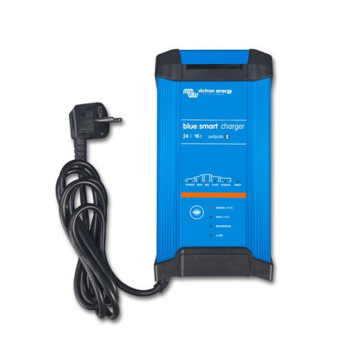 Victron Energy Chytrá nabíječka baterií BlueSmart 24V/16A (1) IP22