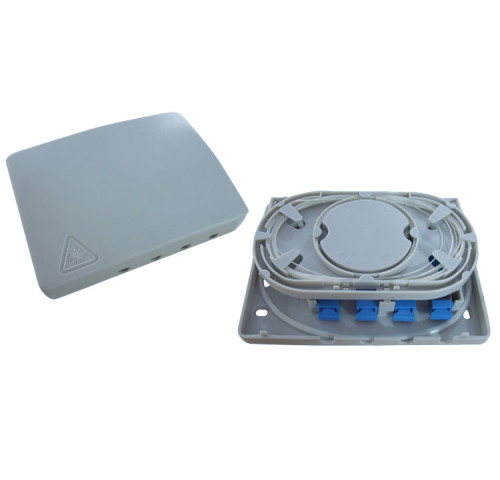 Zásuvka optická 4x SC Zásuvka optická 4x SC