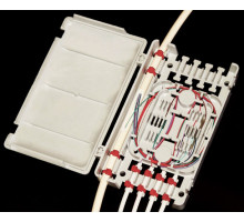 Optický odbočovací RISER box ( 16 svárů, 2x4 odchod kabely (trubičky do průměru 5,5mm)