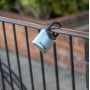 Bezpečnostní mini schránka Master Lock 5406EURD s okem Bezpečnostní mini schránka Master Lock 5406EURD s okem