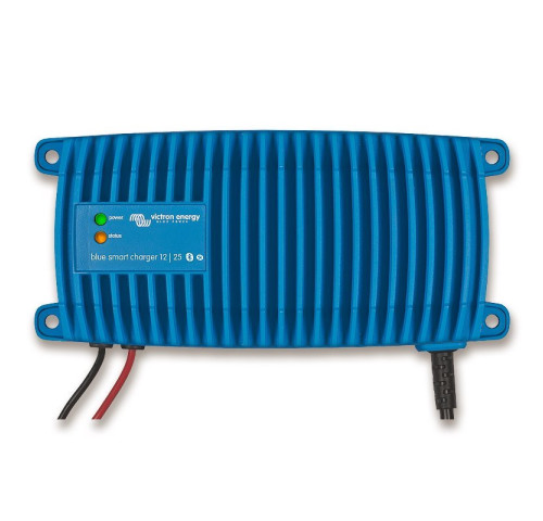 Victron Energy Nabíječka baterií BlueSmart 12V/7A IP67, vodotěsná