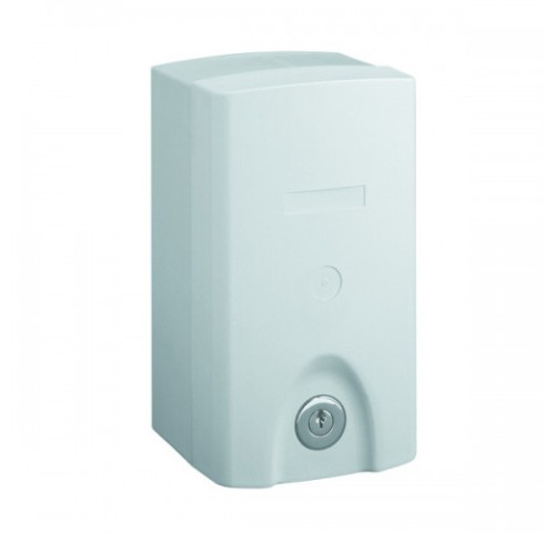 SKříň MRK10/20 nad omítku