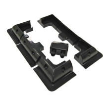 Držáky plastové pro uchycení solárních panelů + průchodka - černé (7ks sada)