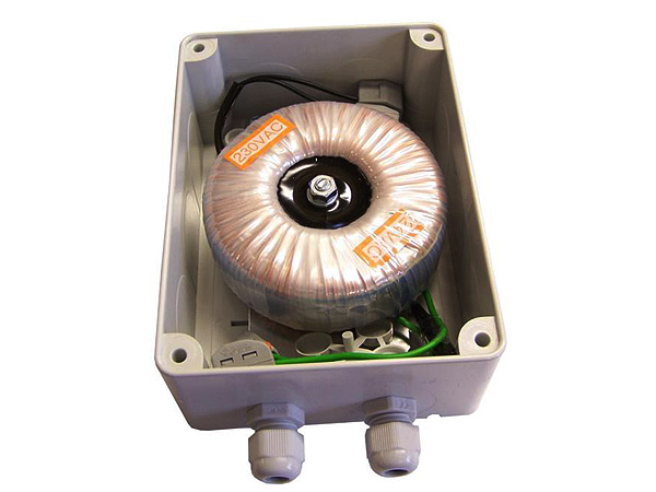TRF-2450T-IP55 100-214 -Toroidní trafo 230V/24V-50VA v krytu IP55, zalitý střed, venkovní…
