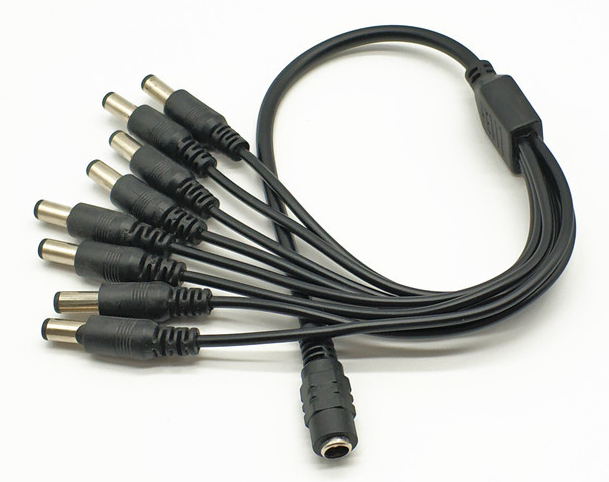 CP-PR-05 Napájecí kabel až pro osm kamer (samice - 8x samec)